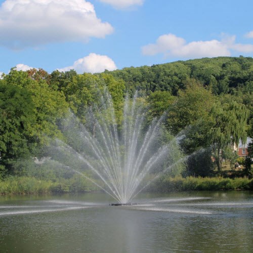 View Giant Fountains – Equinox